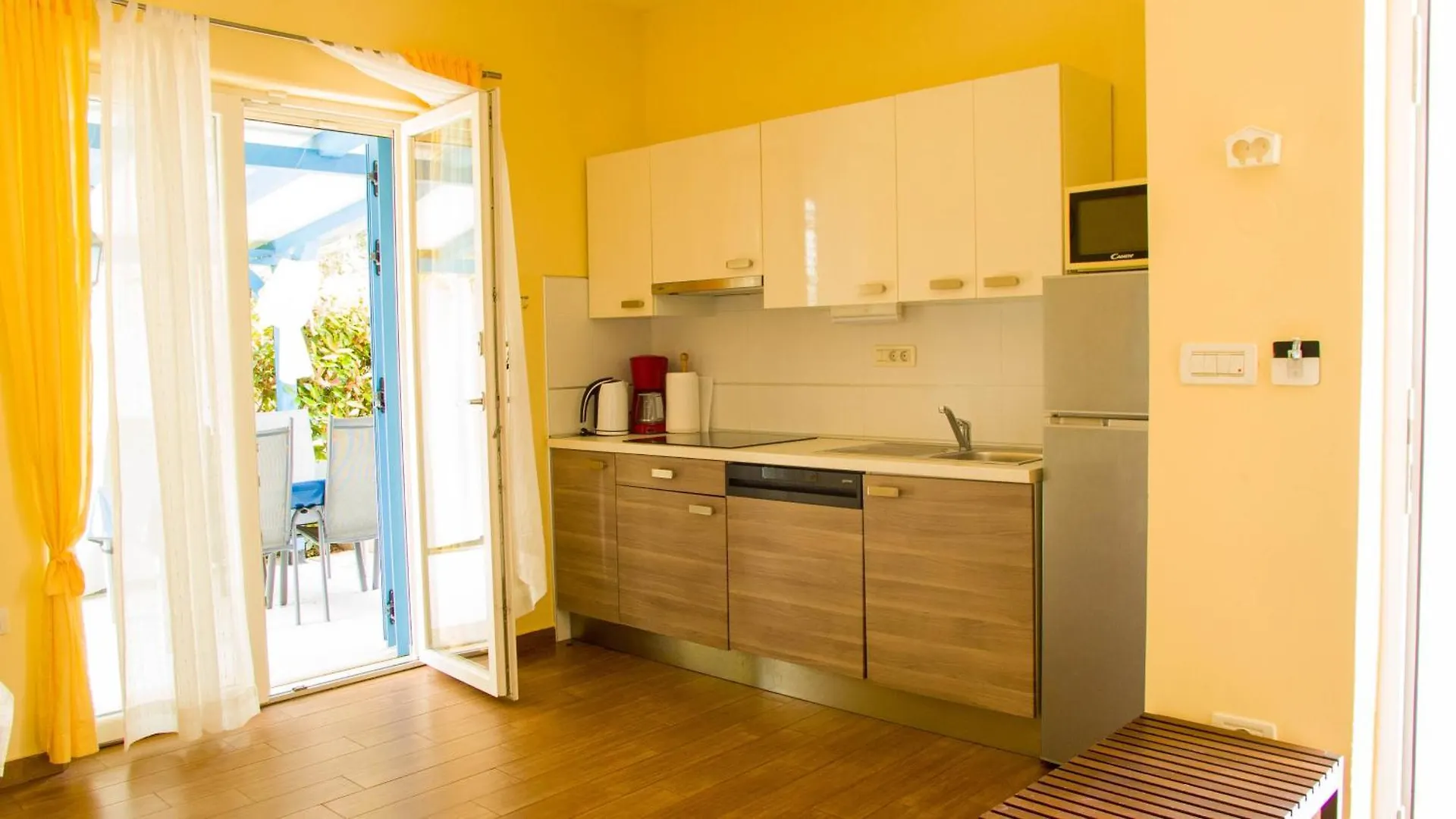 Villa Moletto Apartments With Sea View Lovrečica Chorwacja